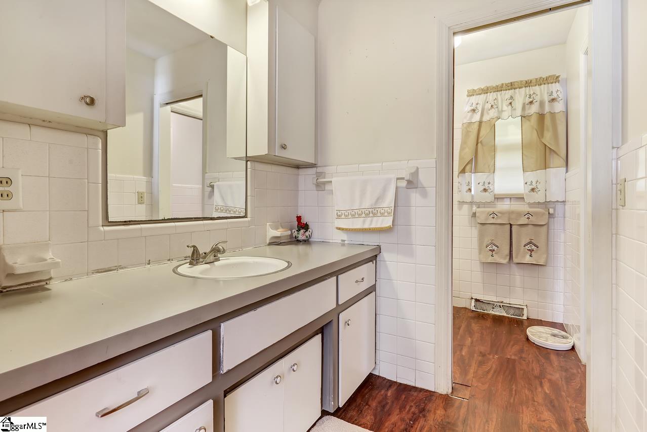 675 Arlington Road Greer, SC 29651 - Photo 21 of 34