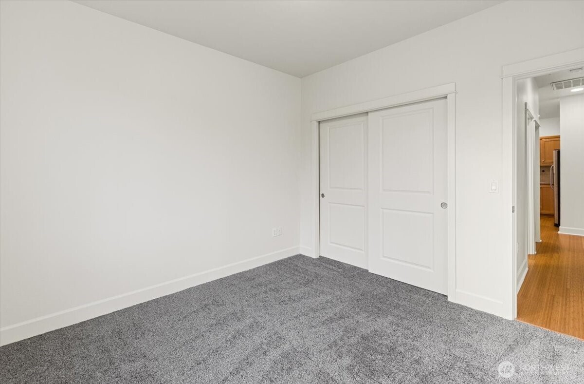 19102 20th Drive Southeast, Unit B206 Bothell, WA 98012 - Photo 33 of 39 a view of small space