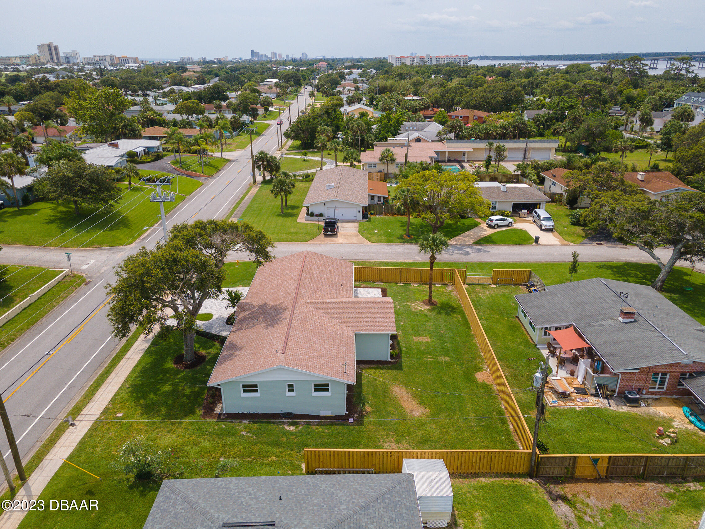322 North Halifax Drive Ormond Beach, FL 32176 - Photo 29 of 34 South View