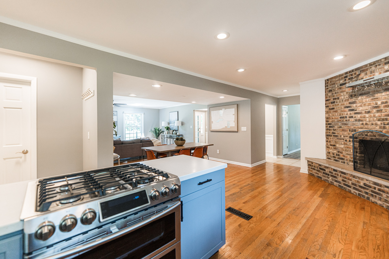 2S739 Nelson Lake Road Batavia, IL 60510 - Photo 22 of 65