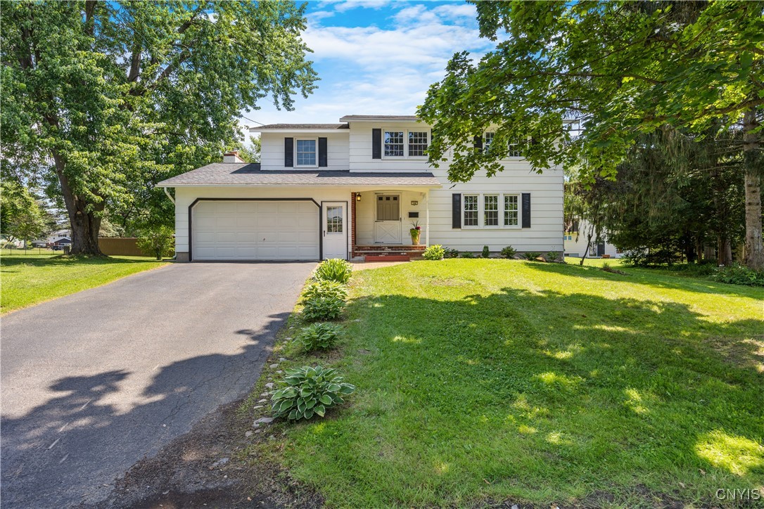 14 Ibis Path Liverpool, NY 13090 - Photo 1 of 31