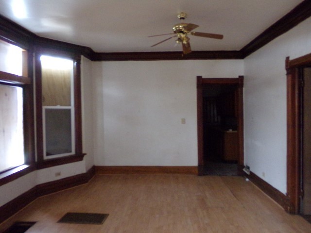 17 West 110th Place Chicago, IL 60628 - Photo 2 of 6