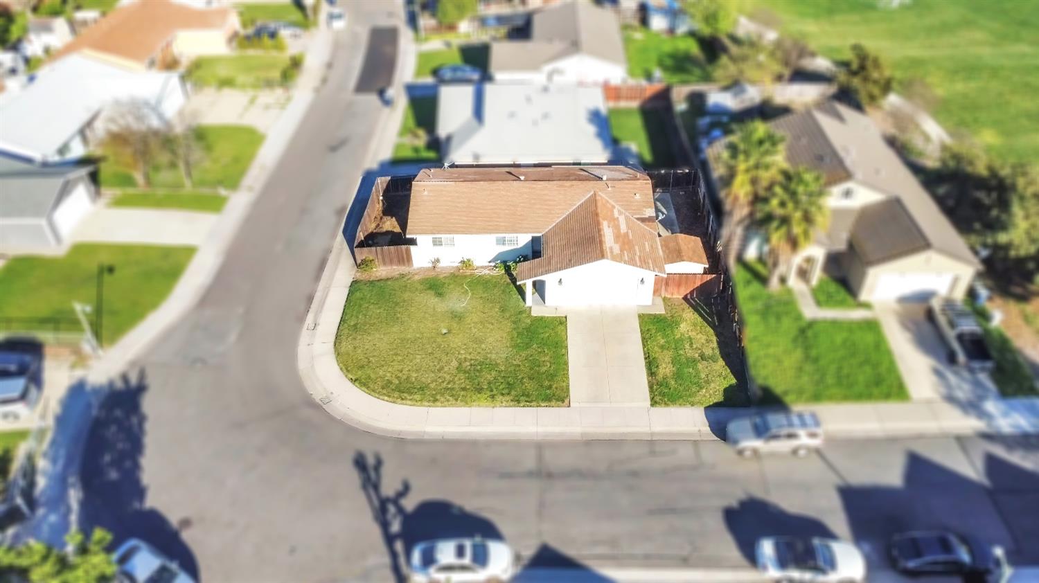 7517 Addison Way Sacramento, CA 95822 - Photo 30 of 52