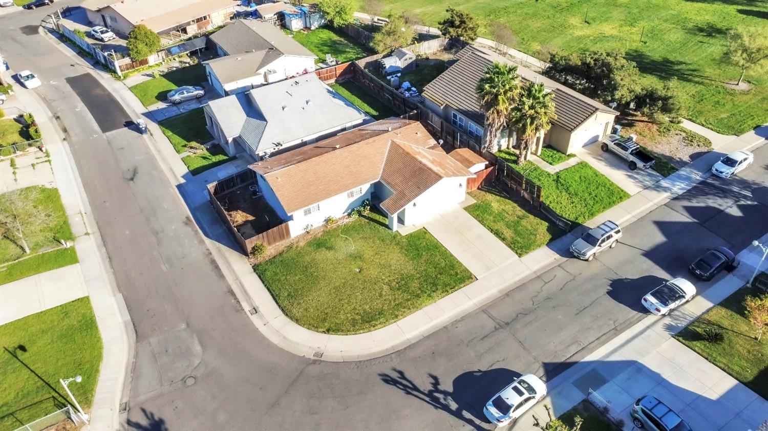 7517 Addison Way Sacramento, CA 95822 - Photo 31 of 52