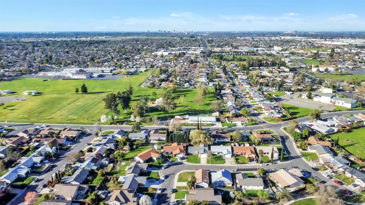 7517 Addison Way Sacramento, CA 95822 - Photo 47 of 52