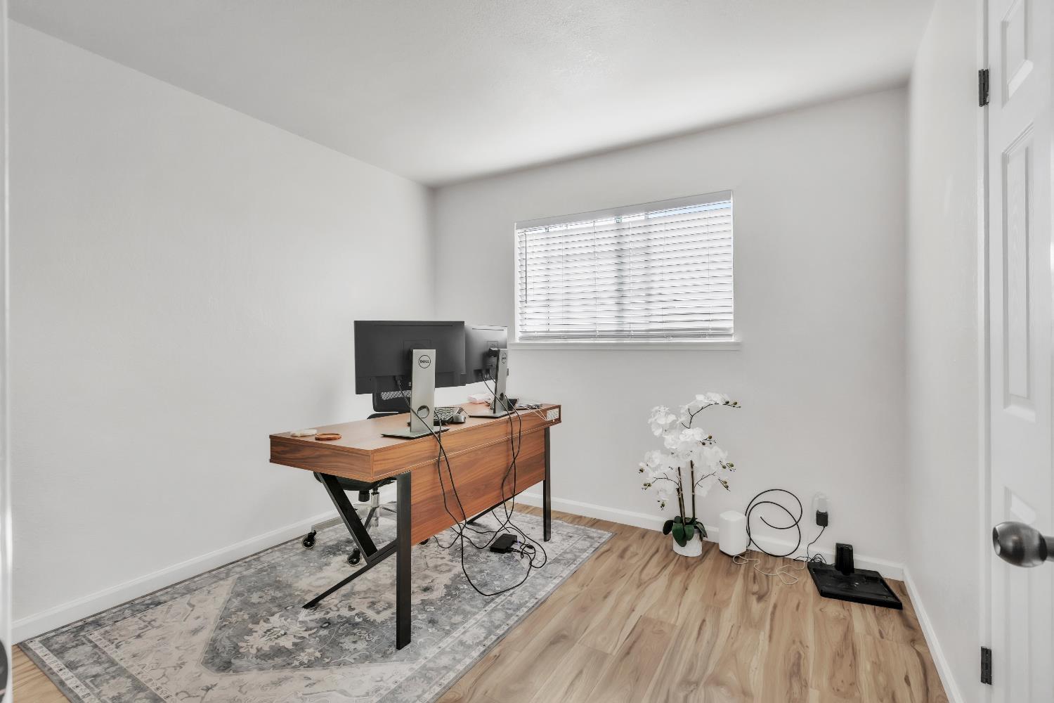 7517 Addison Way Sacramento, CA 95822 - Photo 9 of 52