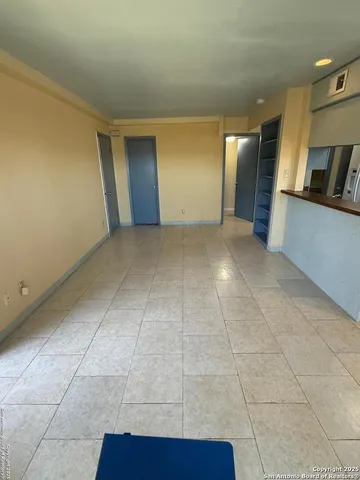 $1,040 | 5944 Danny Kaye Drive, Unit 1, San Antonio, TX 78240