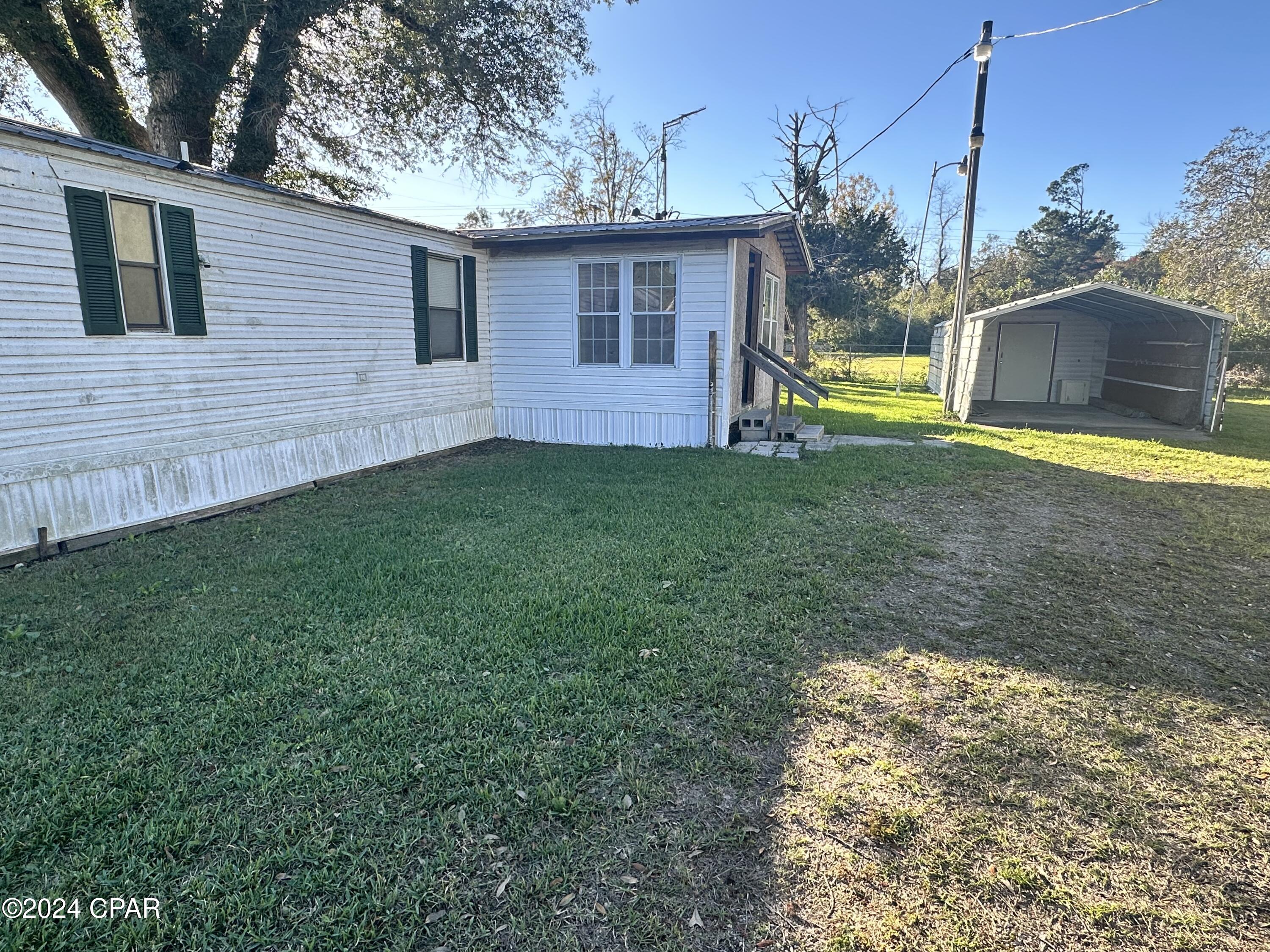 6919 Singletary Street Grand Ridge, FL 32442 - Photo 8 of 10 Gallery Image 8