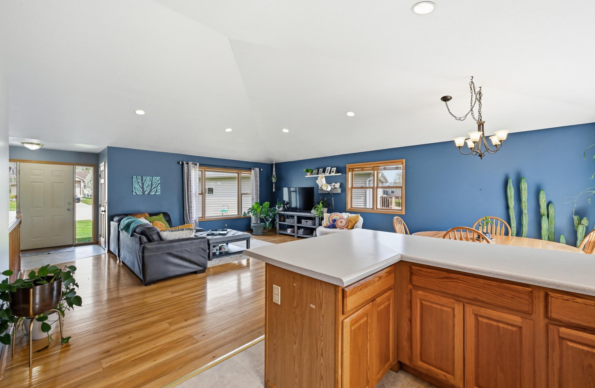 6328 Freedom Lane Northwest Rochester, MN 55901 - Photo 10 of 24