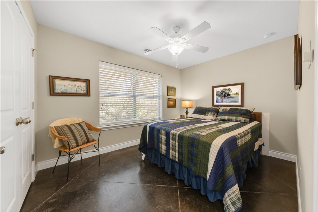 9360 Riley Green Road Franklin, TX 77856 - Photo 18 of 47