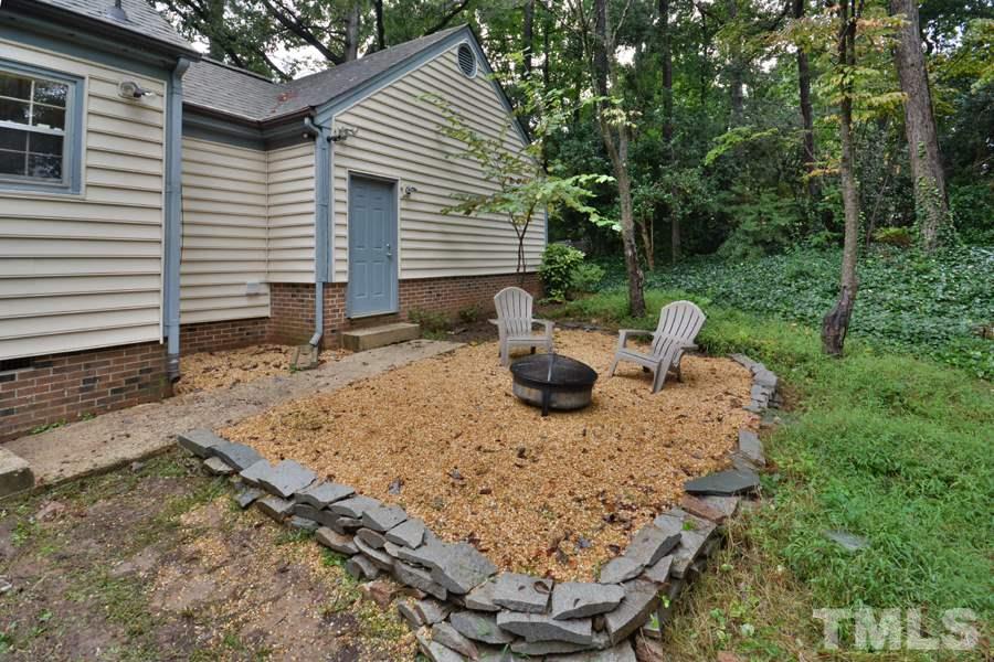 2504 Catalina Court Raleigh, NC 27607 - Photo 23 of 28