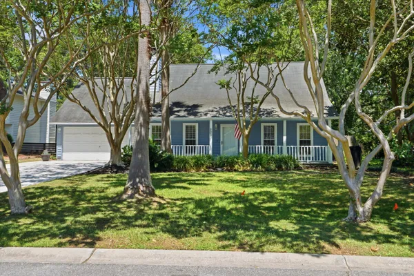 $699,000 | 506 Upland Place, Mount Pleasant, SC 29464