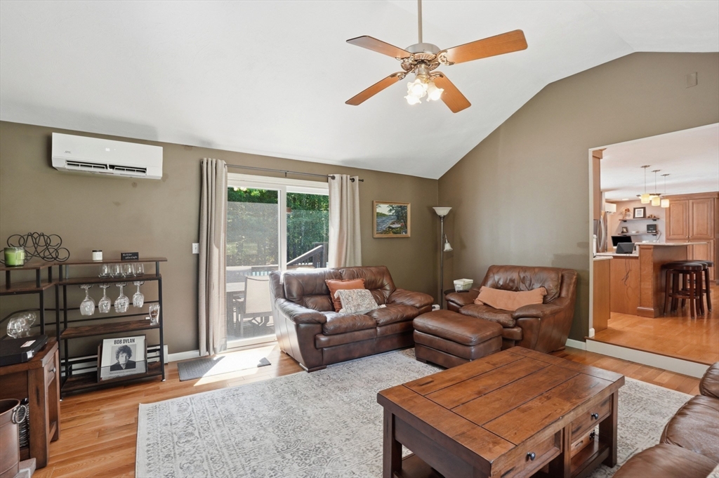 61 Stoney Weir Road Halifax, MA 02338 - Photo 10 of 42