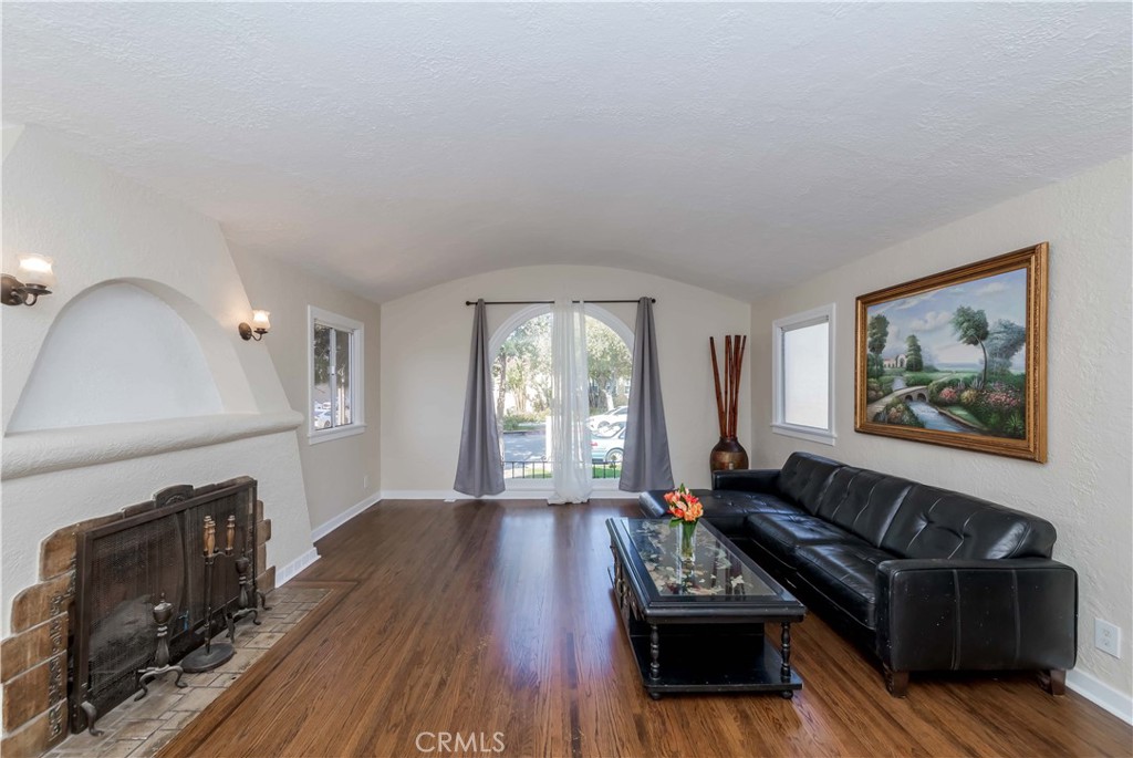 1001 Monterey Road Glendale, CA 91206 - Photo 11 of 57