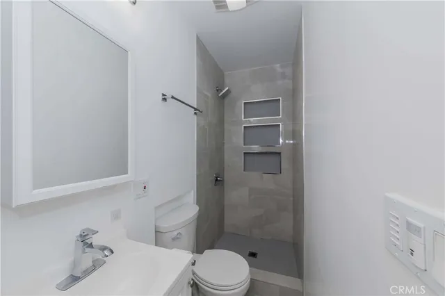 $5,500 | 1001 Monterey Road, Glendale, CA 91206