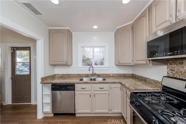 $5,500 | 1001 Monterey Road, Glendale, CA 91206