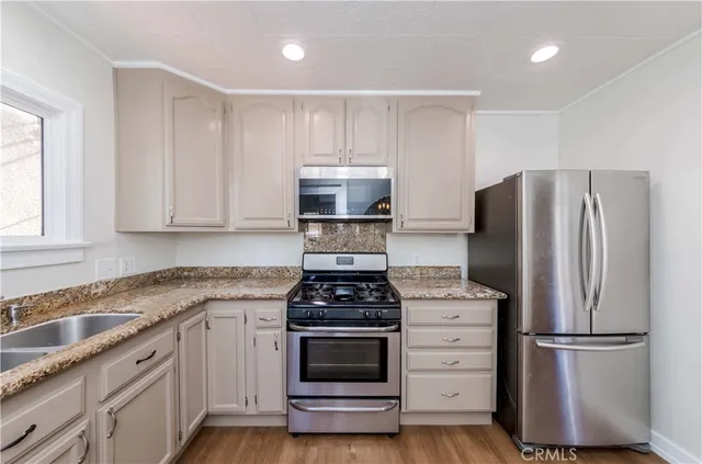 $5,500 | 1001 Monterey Road, Glendale, CA 91206