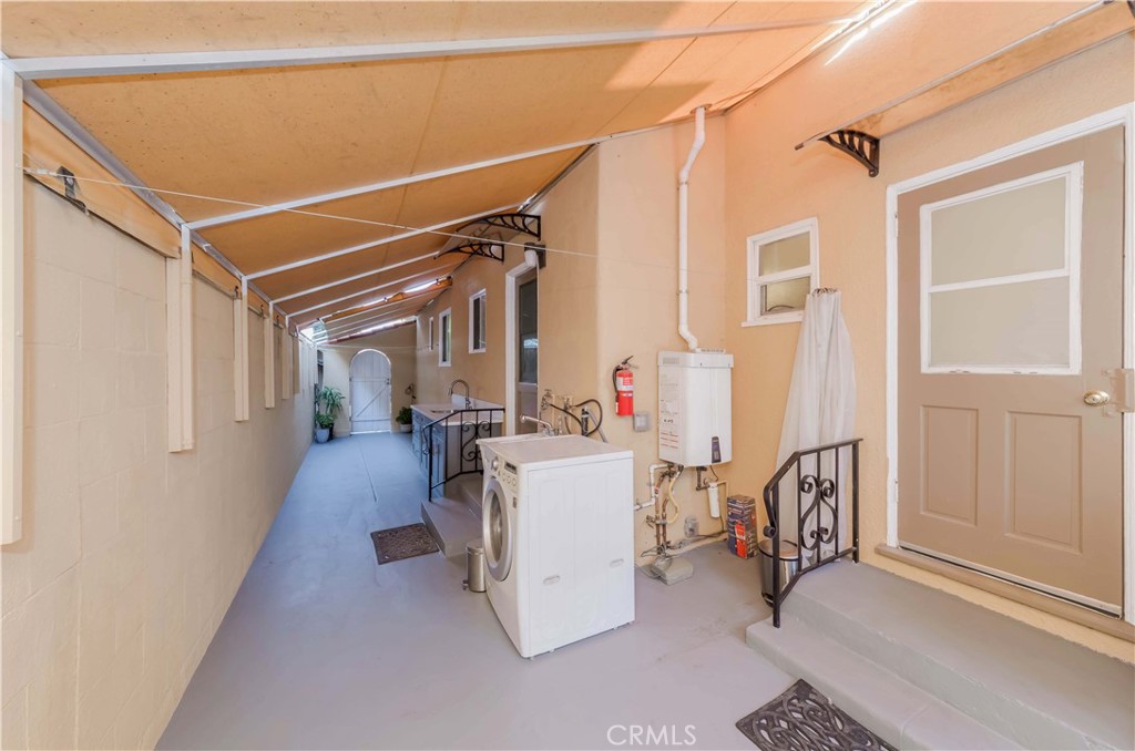 1001 Monterey Road Glendale, CA 91206 - Photo 44 of 57