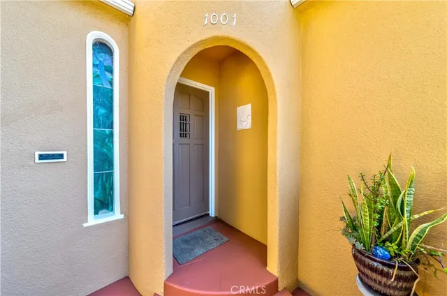 $5,500 | 1001 Monterey Road, Glendale, CA 91206