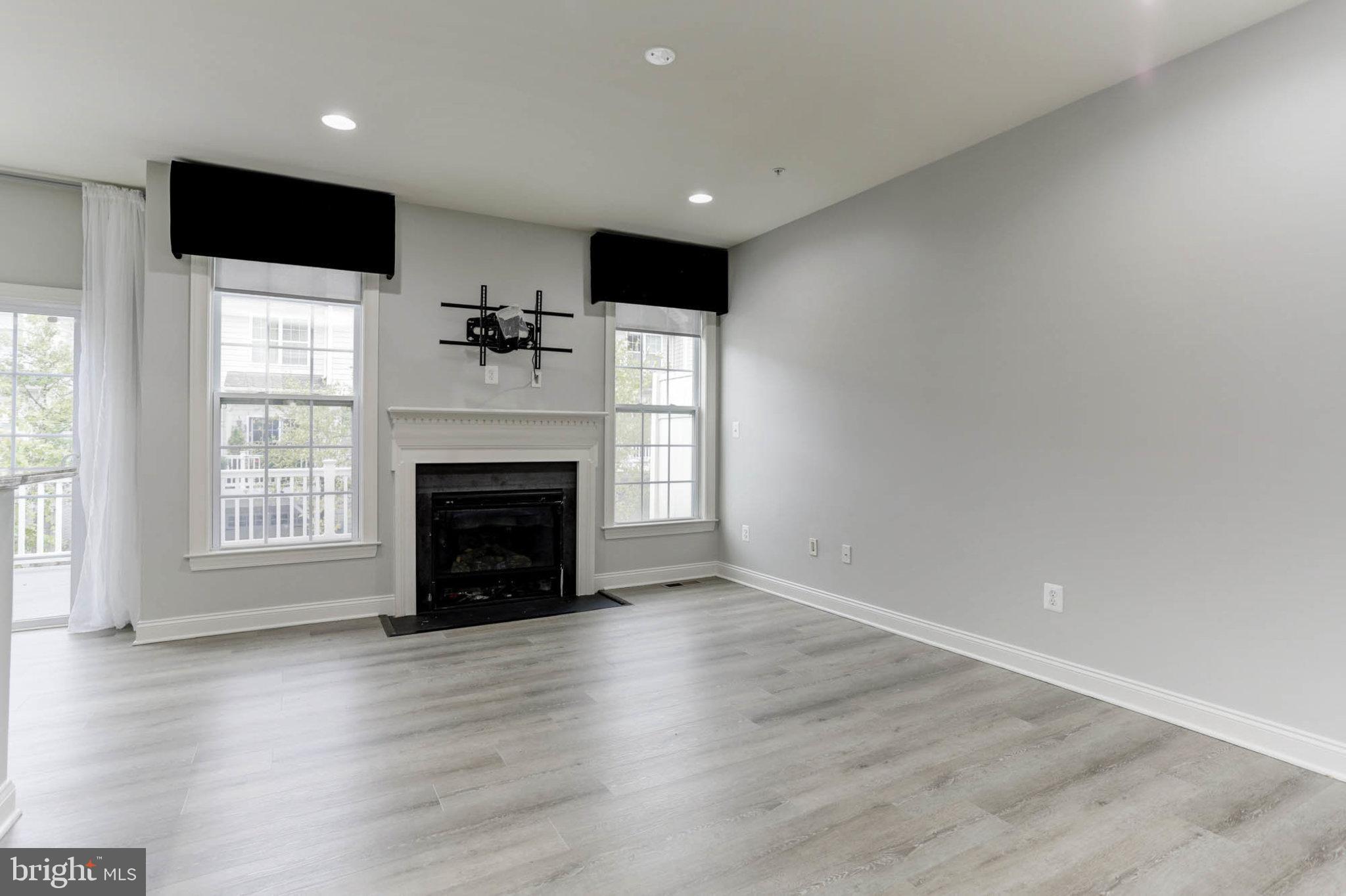 7628 Elmcrest Road Hanover, MD 21076 - Photo 14 of 68
