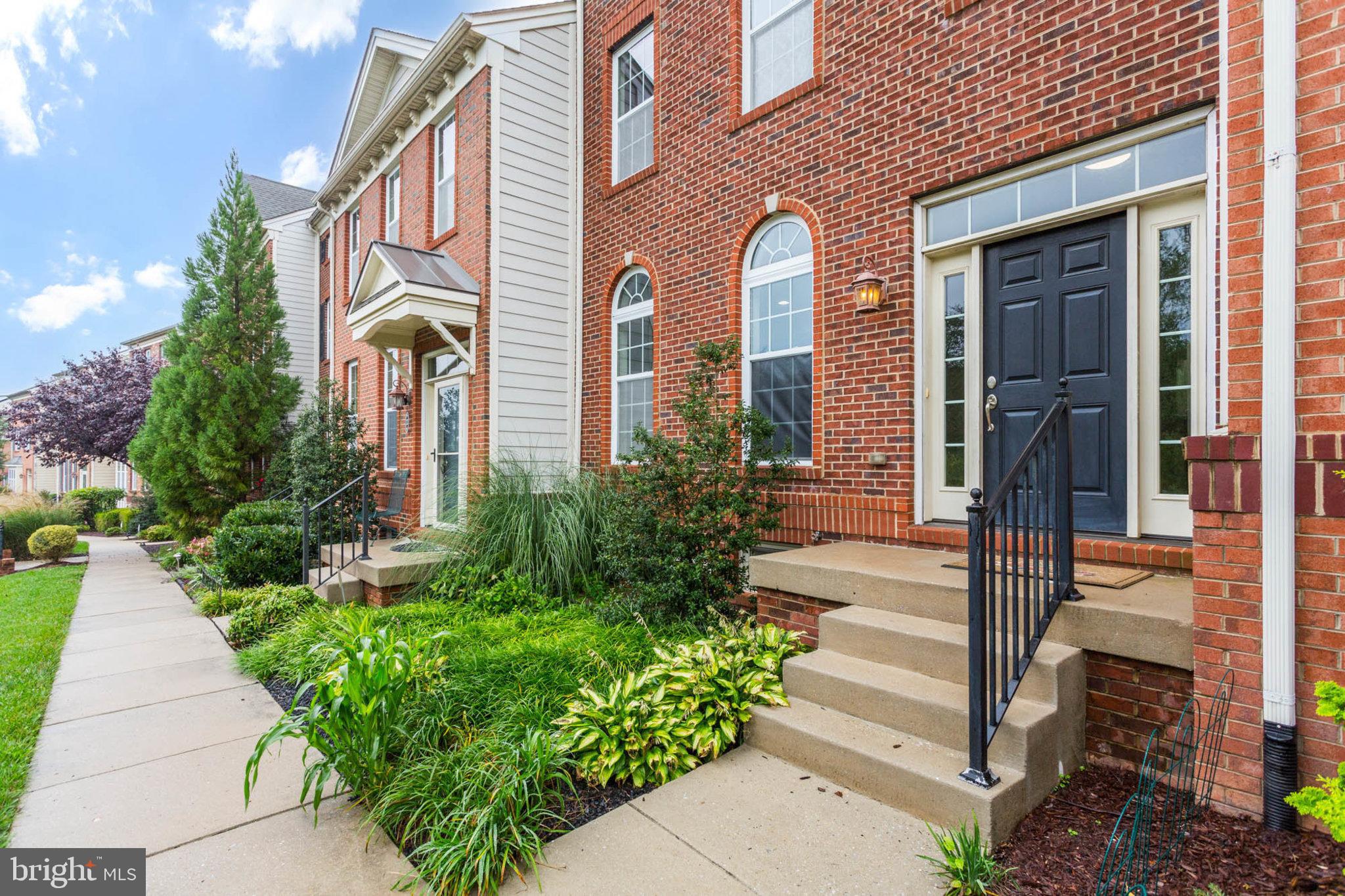 7628 Elmcrest Road Hanover, MD 21076 - Photo 2 of 68