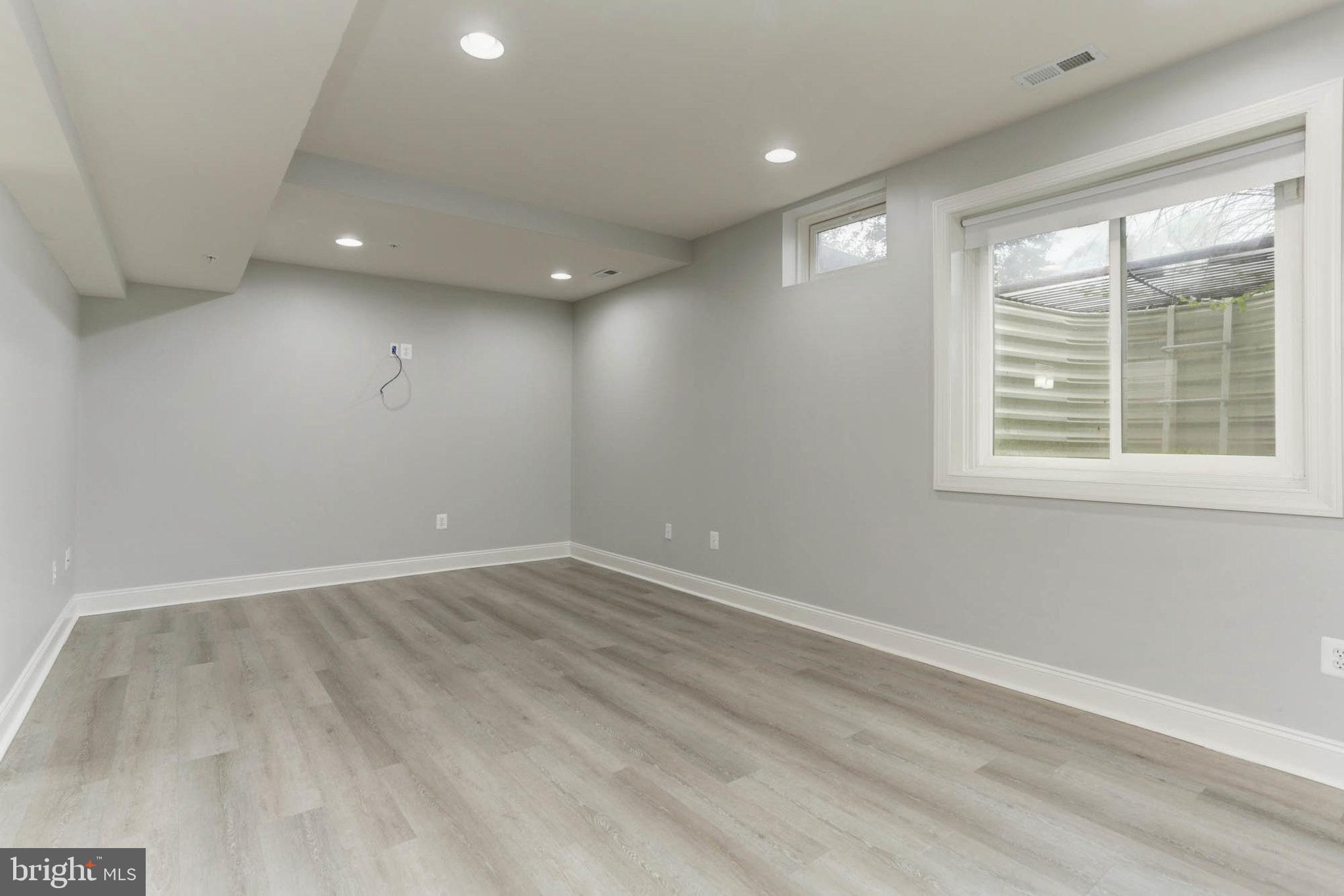 7628 Elmcrest Road Hanover, MD 21076 - Photo 49 of 68