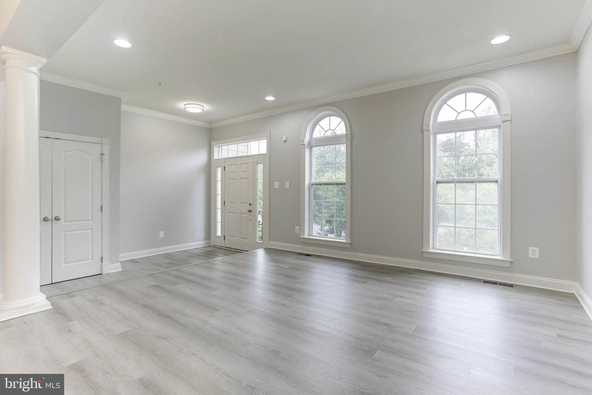 7628 Elmcrest Road Hanover, MD 21076 - Photo 5 of 68