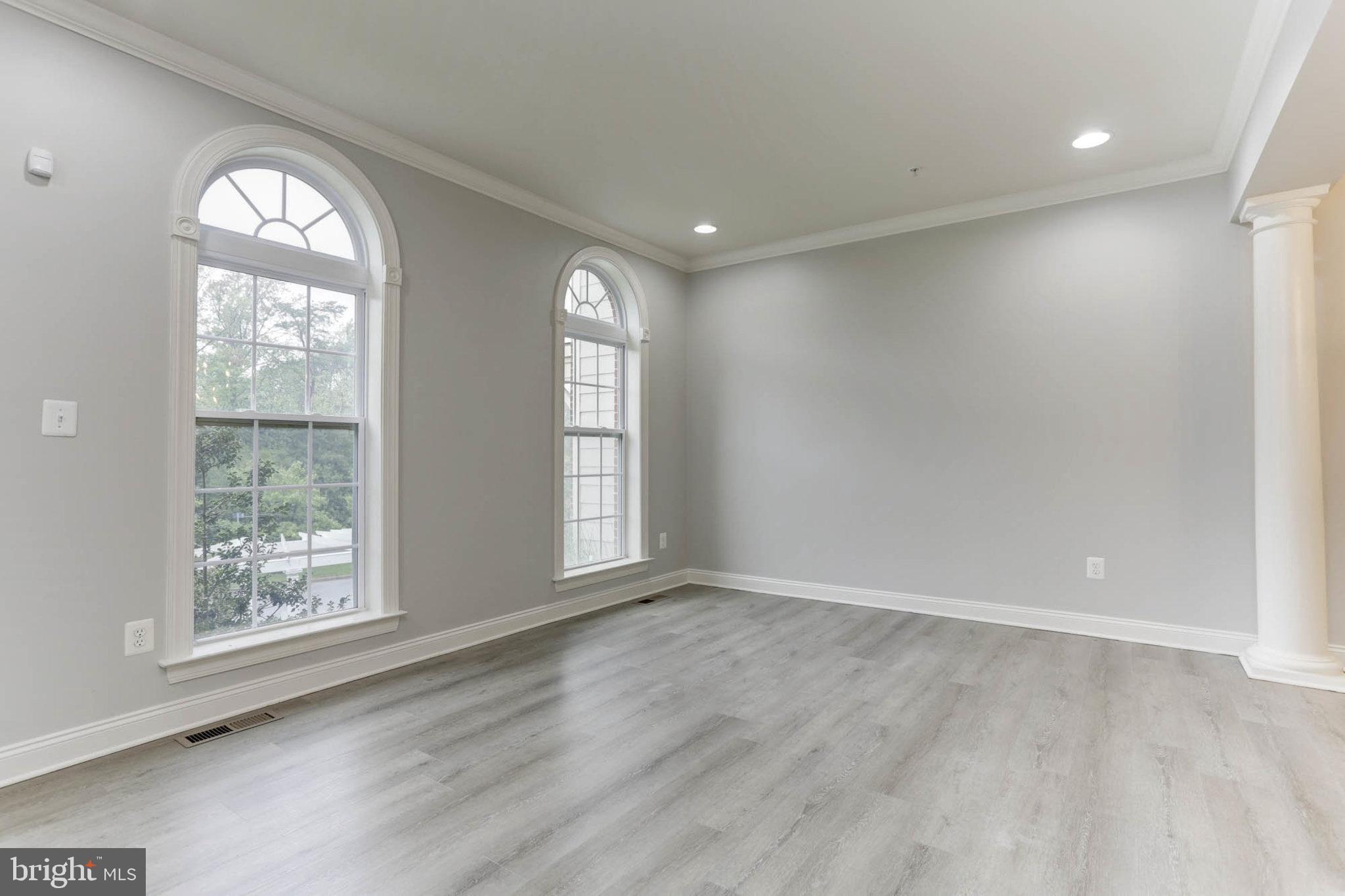 7628 Elmcrest Road Hanover, MD 21076 - Photo 6 of 68