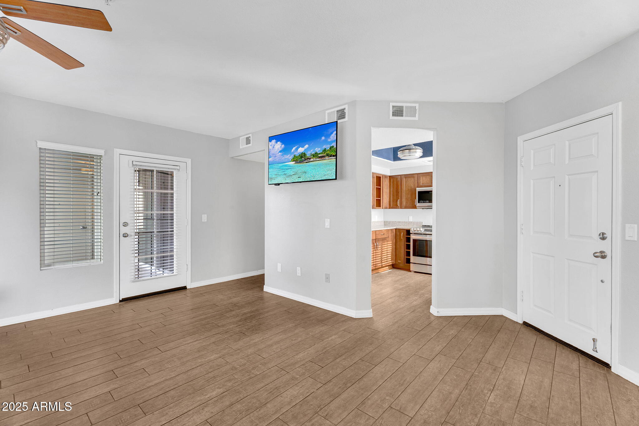 1825 West Ray Road, Unit 1119 Chandler, AZ 85224 - Photo 6 of 27 14-web-or-mls-1825 W Ray Rd 1119-13