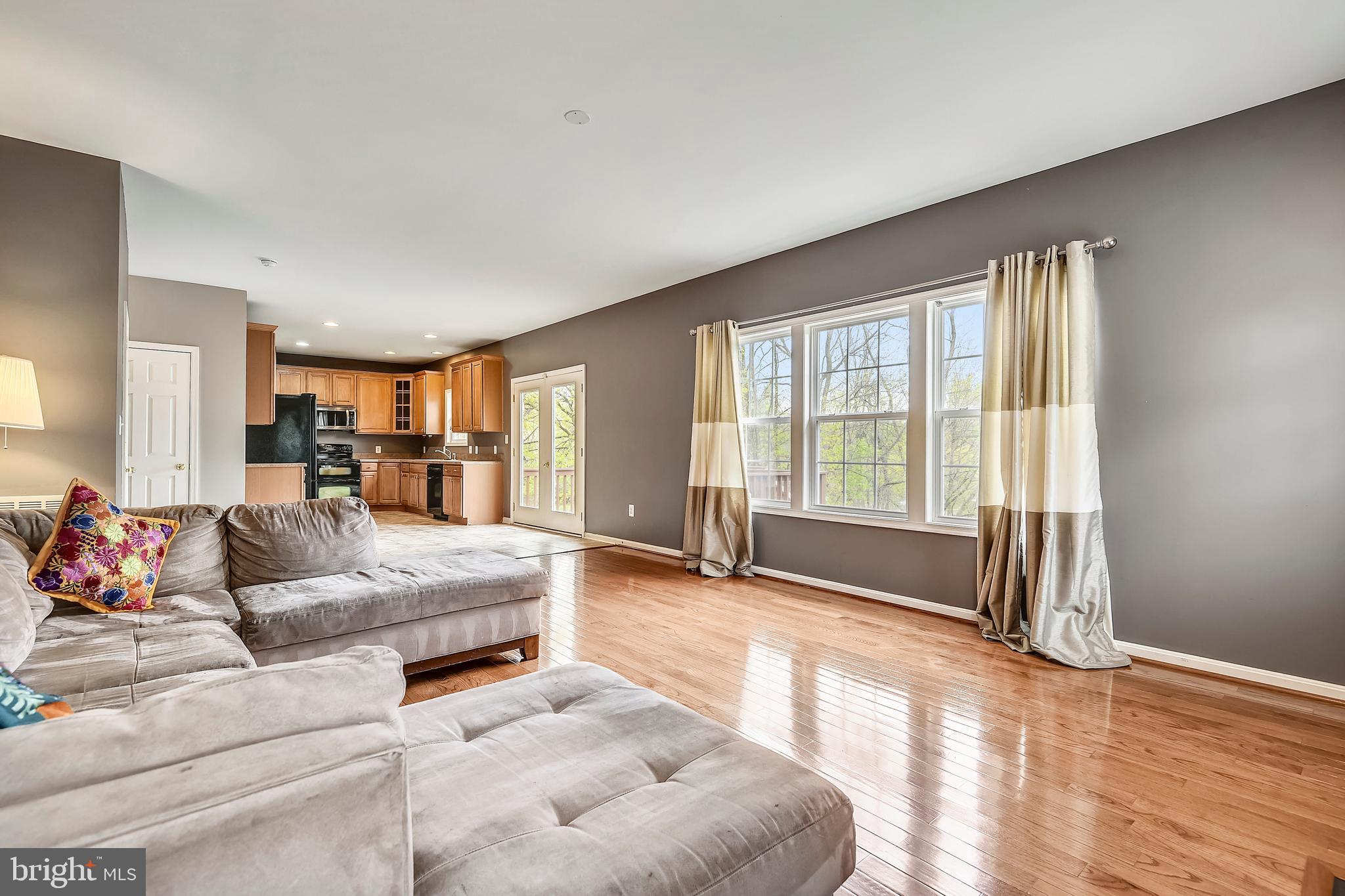 16 East Pleasant Hill Road Owings Mills, MD 21117 - Photo 8 of 29