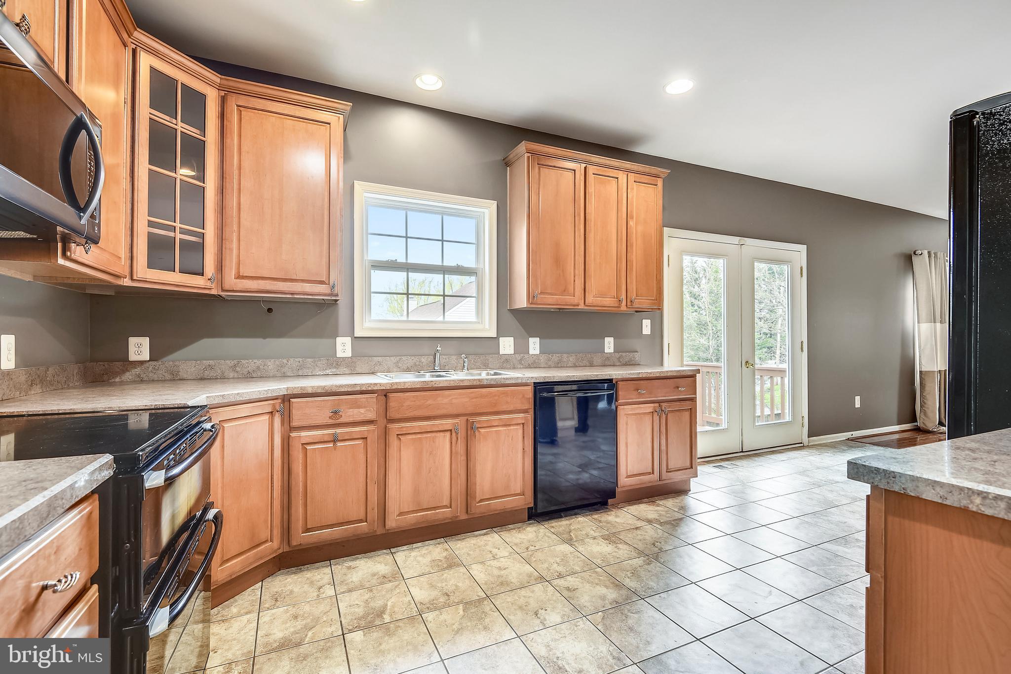 16 East Pleasant Hill Road Owings Mills, MD 21117 - Photo 10 of 29