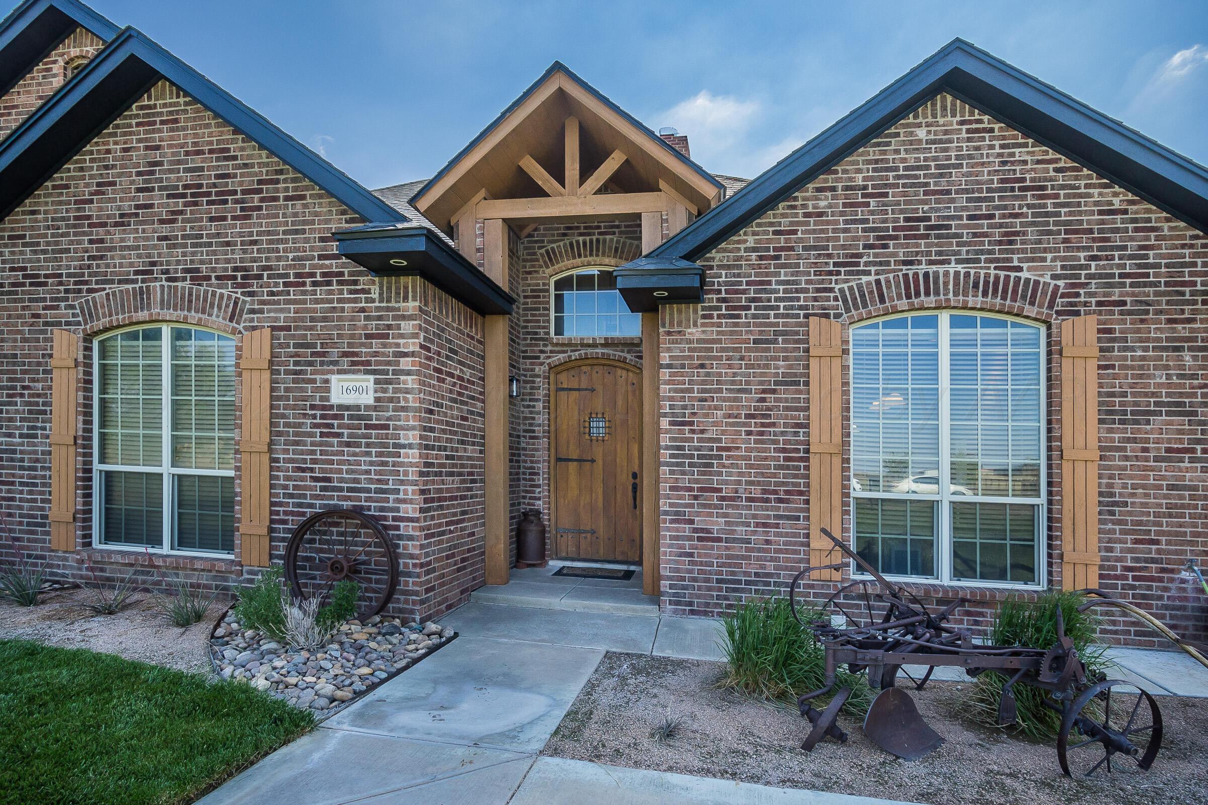 16901 Dove Prairie Road Canyon, TX 79015 - Photo 3 of 35 004_Front Entry