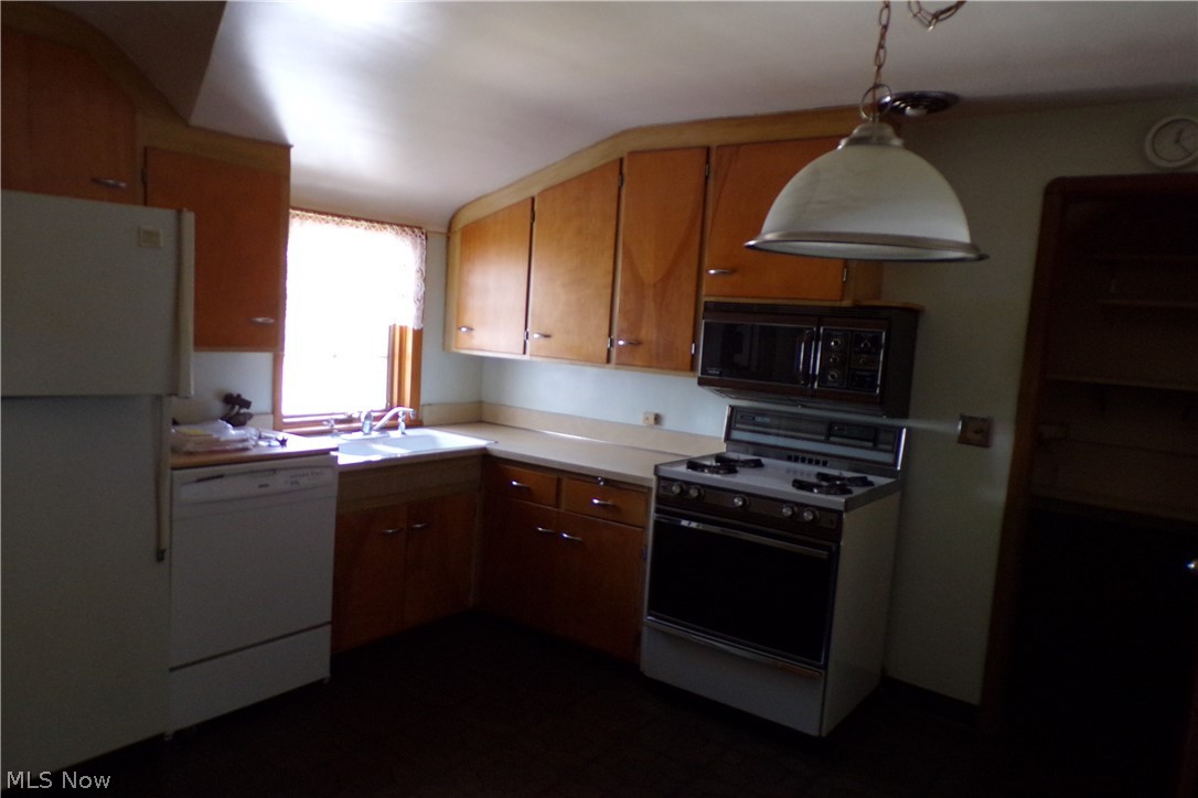 23231 Chardon Road Euclid, OH 44117 - Photo 23 of 35 Gallery Image 23