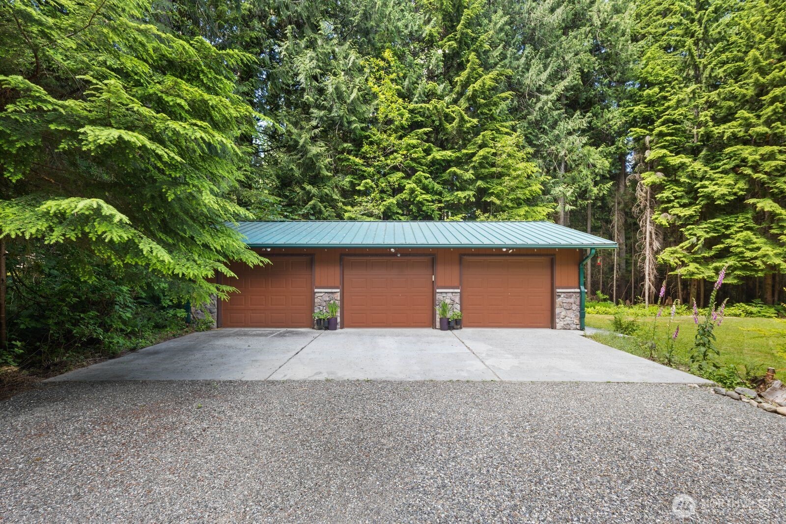 129 North Lake Roesiger Road Snohomish, WA 98290 - Photo 35 of 40