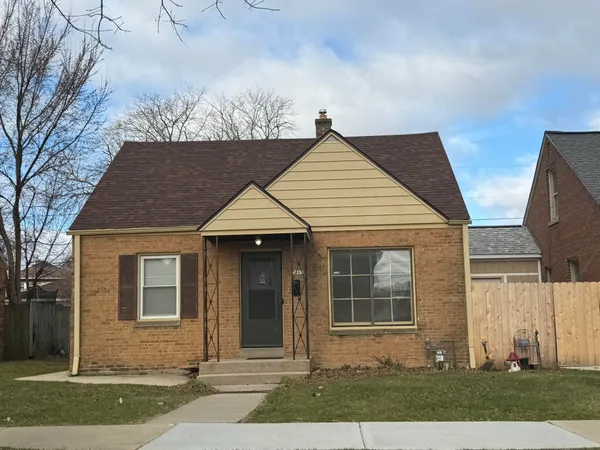 $159,900 | 3887 North 56th Street, Milwaukee, WI 53216