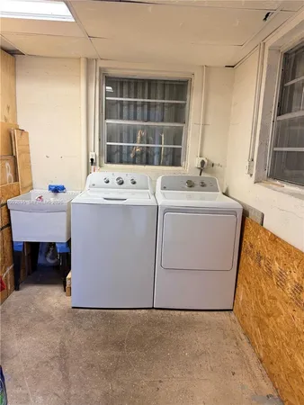 $2,700 | 7761 Northwest 34th Street, Davie, FL 33024