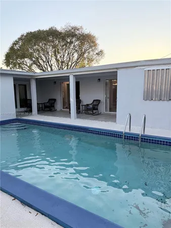 $2,700 | 7761 Northwest 34th Street, Davie, FL 33024