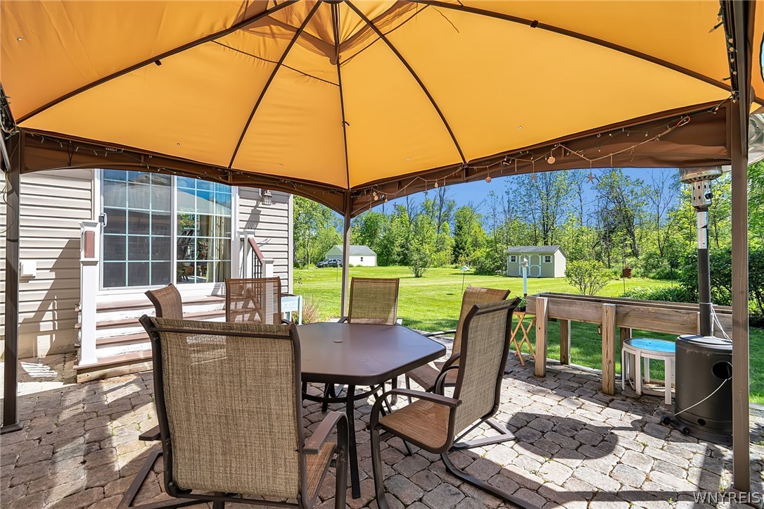 6361 Main Road Pendleton, NY 14094 - Photo 5 of 50