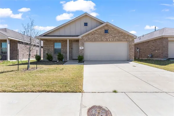 $264,999 | 1109 Odlozil Lane, Ennis, TX 75119