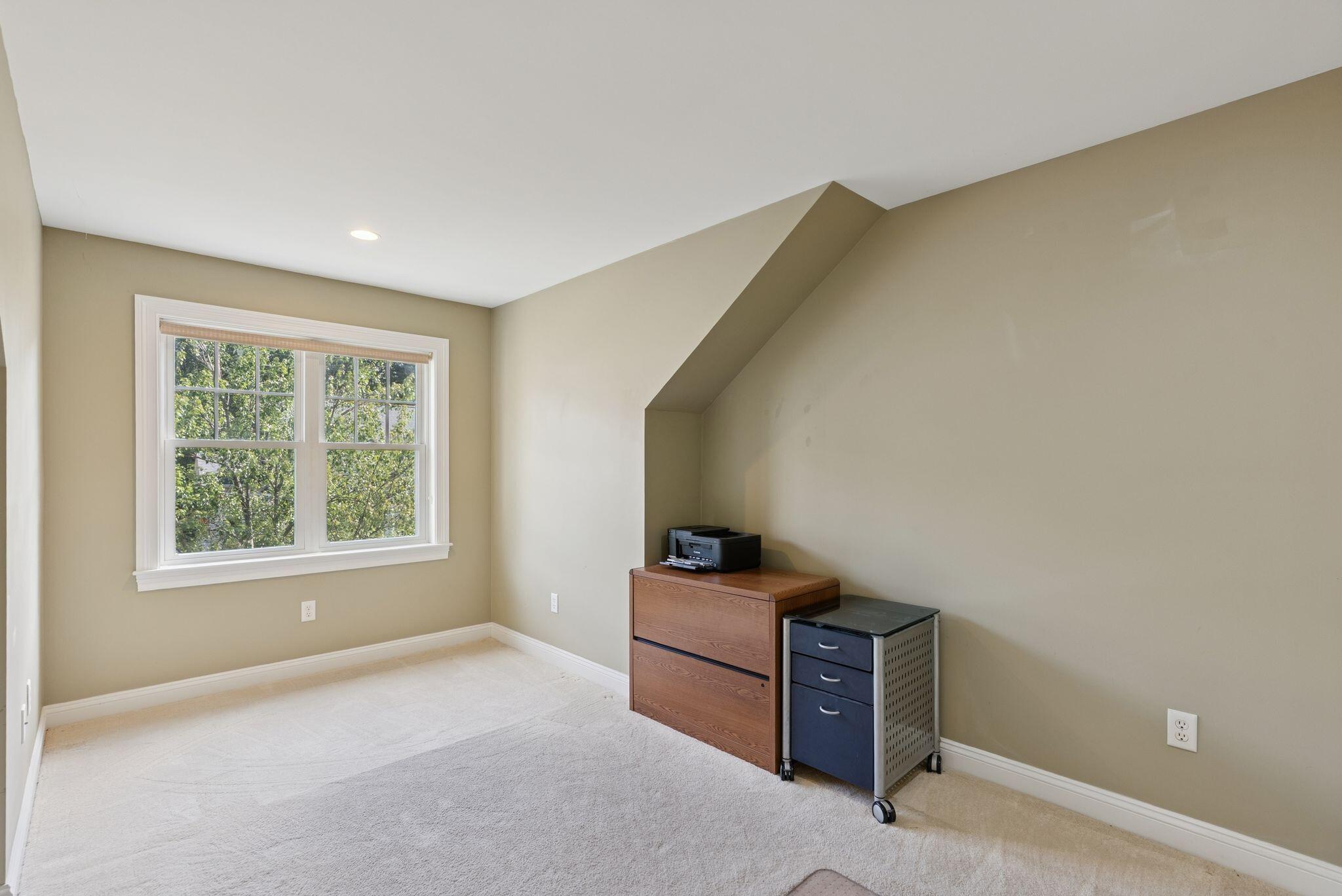 54 Sycamore Lane, Unit 19 Kennebunk, ME 04043 - Photo 25 of 37 Office, View 2