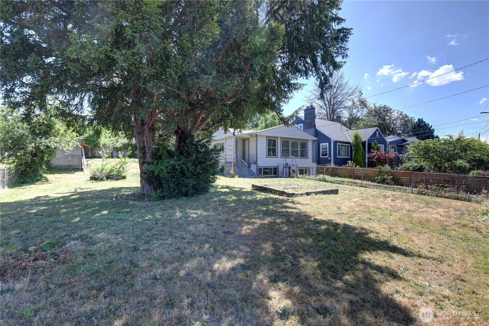 4120 Renton Avenue South Seattle, WA 98108 - Photo 5 of 28