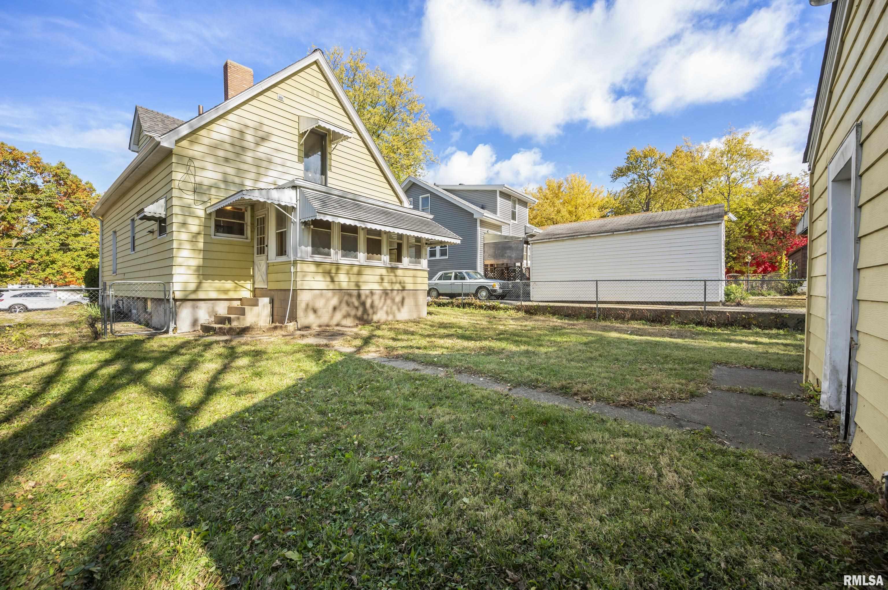 304 West McClure Avenue Peoria, IL 61604 - Photo 5 of 29