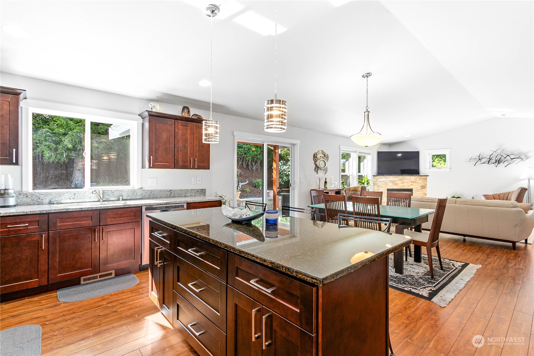 8161 Chehalis Road Birch Bay, WA 98230 - Photo 10 of 39 Gallery Image 10