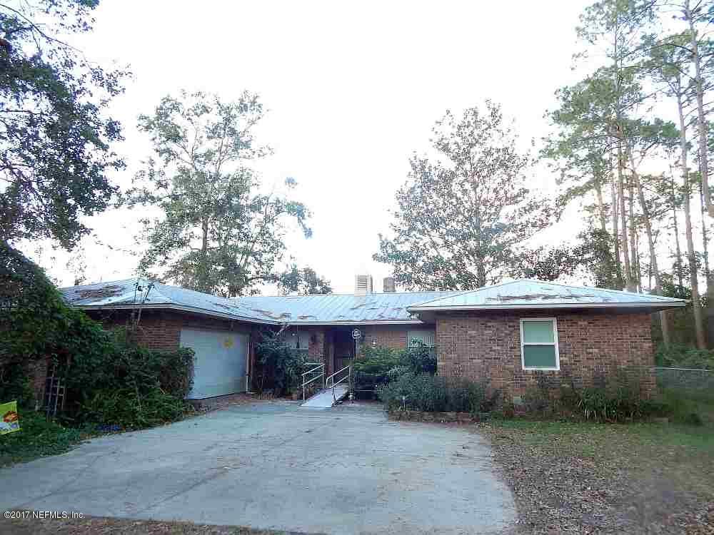 7979 Breezy Point Road East Melrose, FL 32666 - Photo 1 of 36 Front of Home