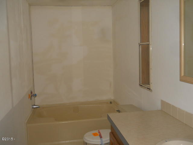 61999 Southwest Hebo Road Grand Ronde, OR 97347 - Photo 19 of 22 Master bath