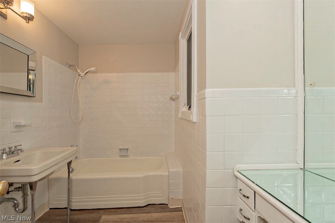 30749 West Landerwood Drive Pepper Pike, OH 44124 - Photo 15 of 35