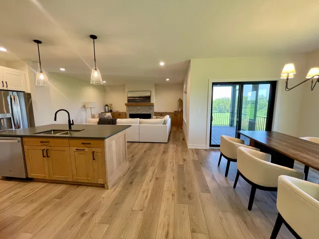 $769,000 | 301 Somerby Parkway Northeast, Byron, MN 55920