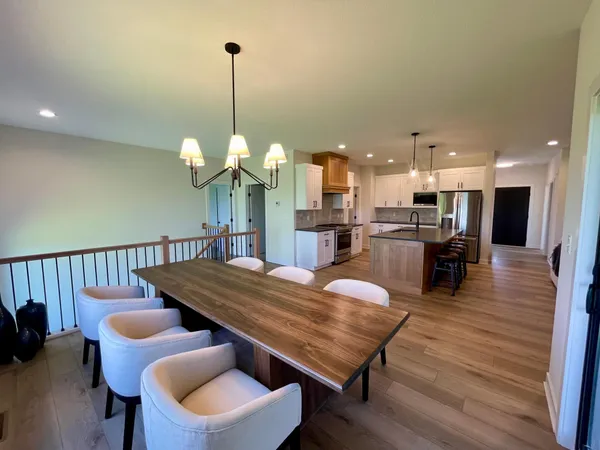 $749,000 | 301 Somerby Parkway Northeast, Byron, MN 55920