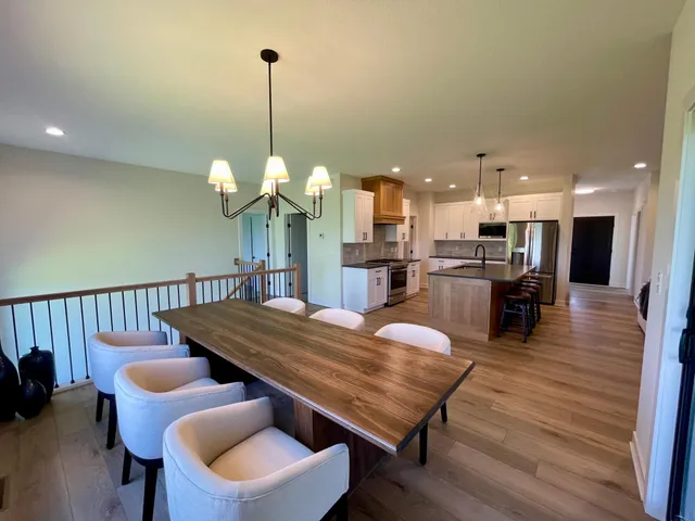 $769,000 | 301 Somerby Parkway Northeast, Byron, MN 55920