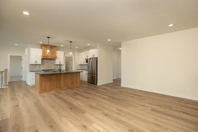 $769,000 | 301 Somerby Parkway Northeast, Byron, MN 55920